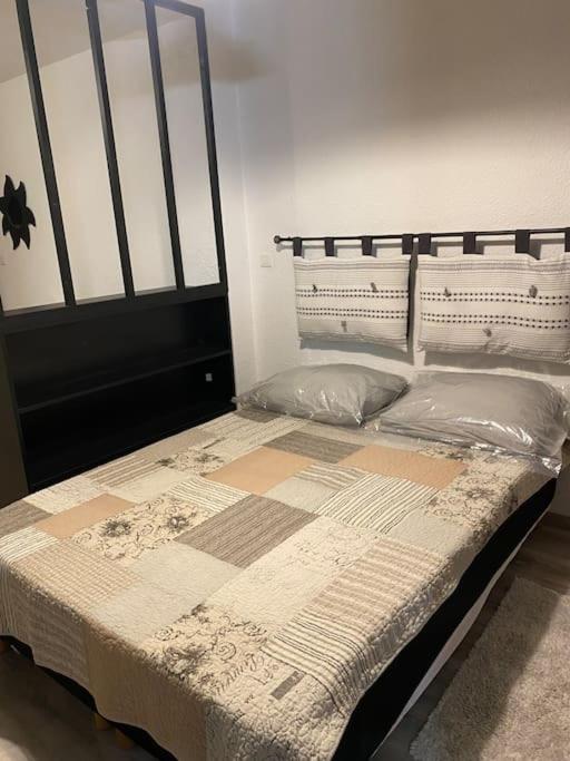 Aix Les Bains Apartment *